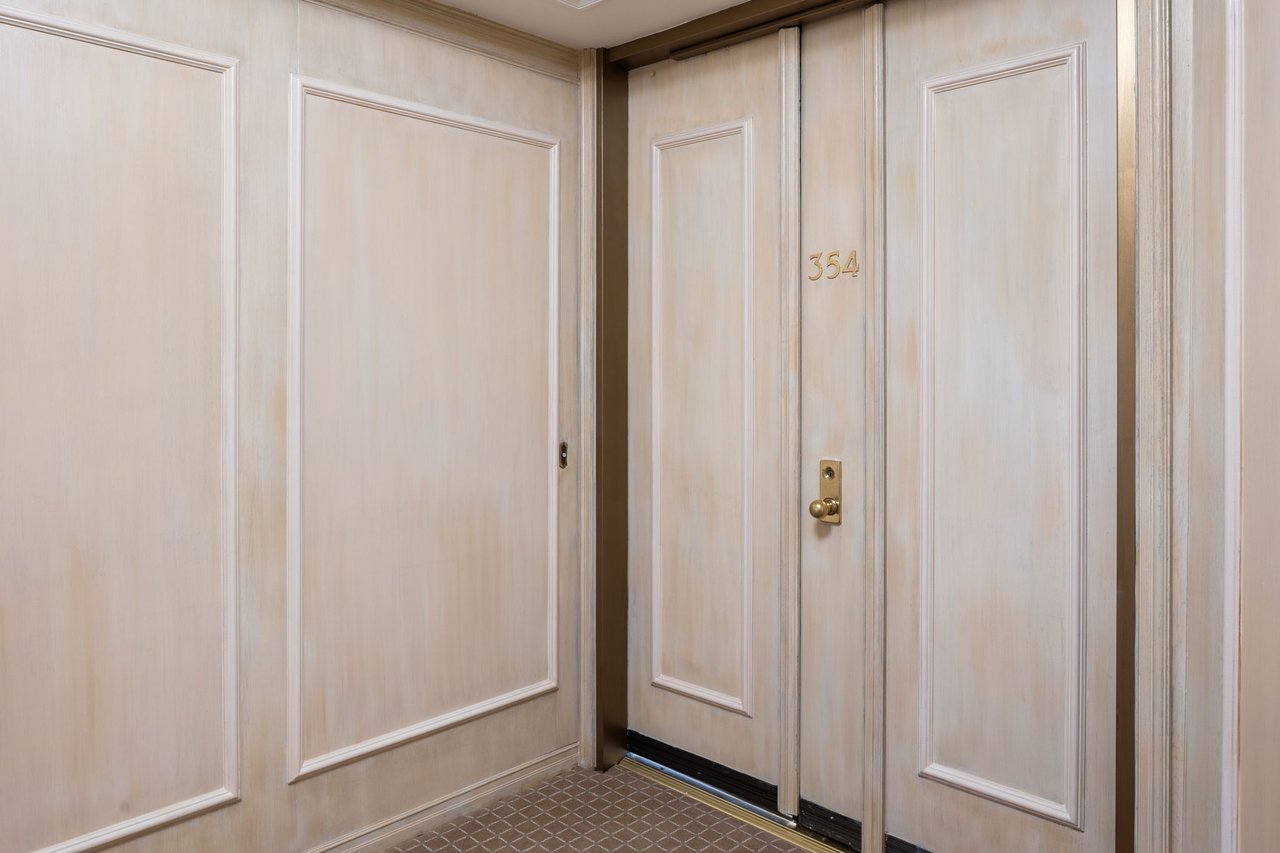 300 N Swall Dr Unit: 354, Beverly Hills 