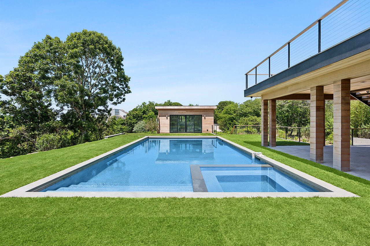 15 North Neck Lane, Montauk