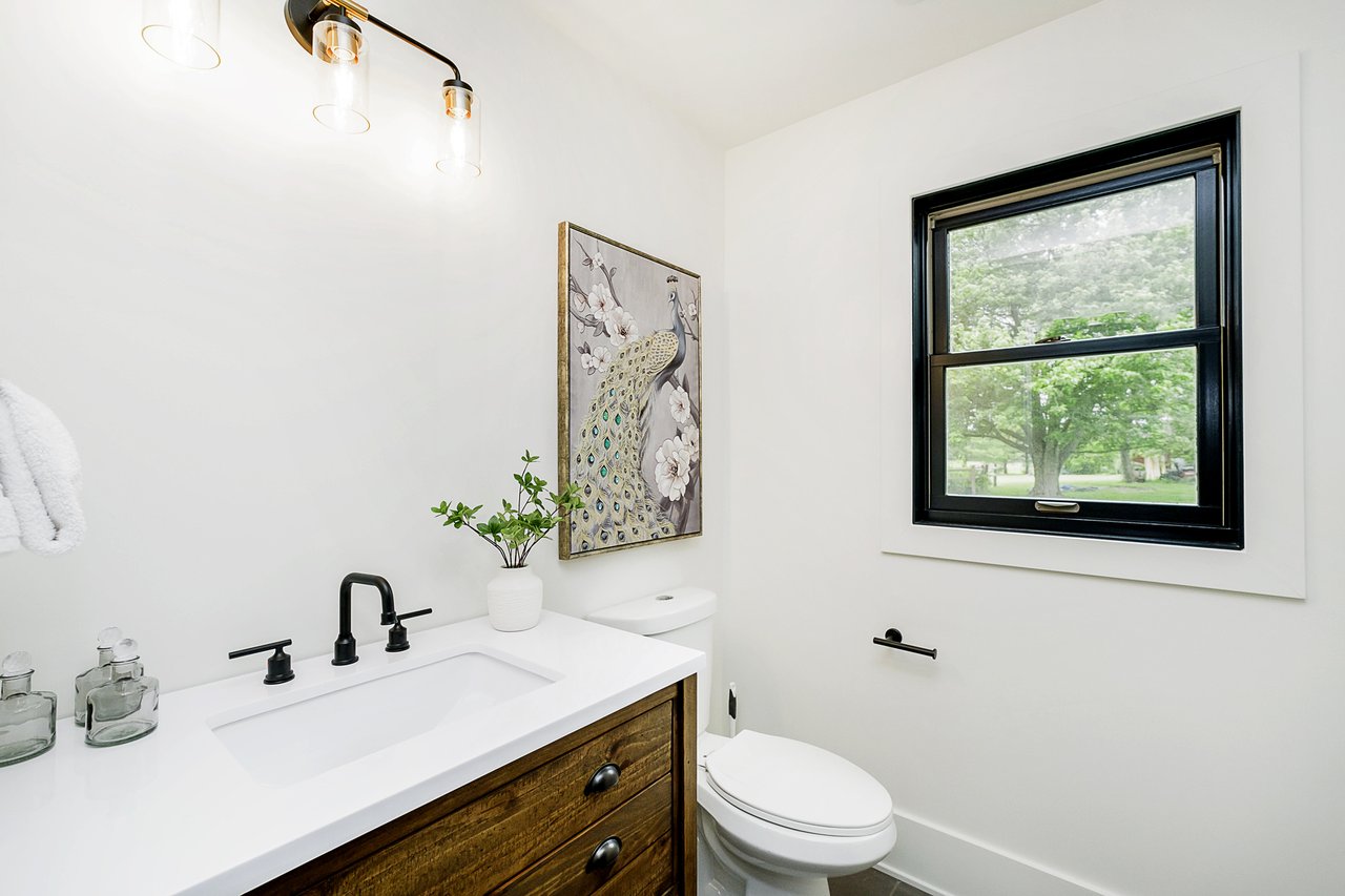 1255 W 161st Street