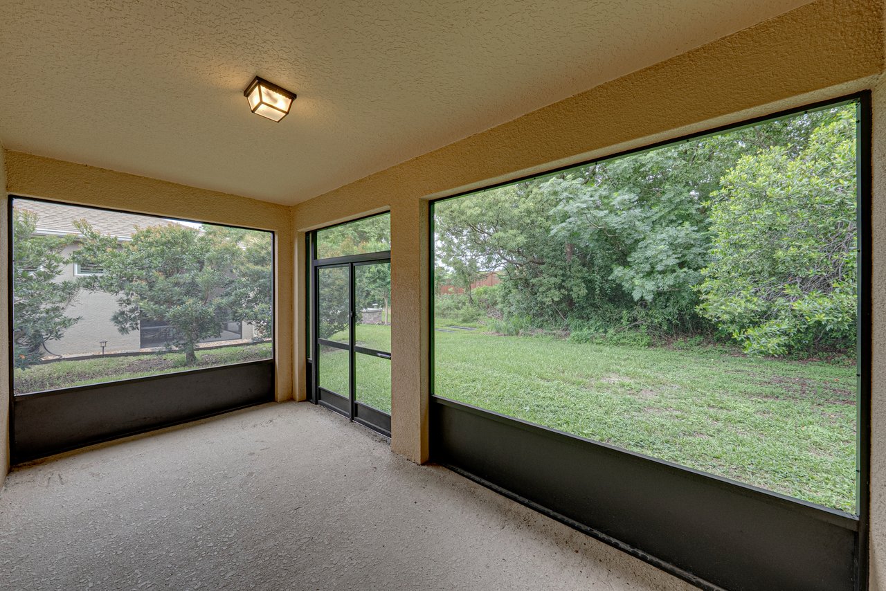 12322 EASTPOINTE DR