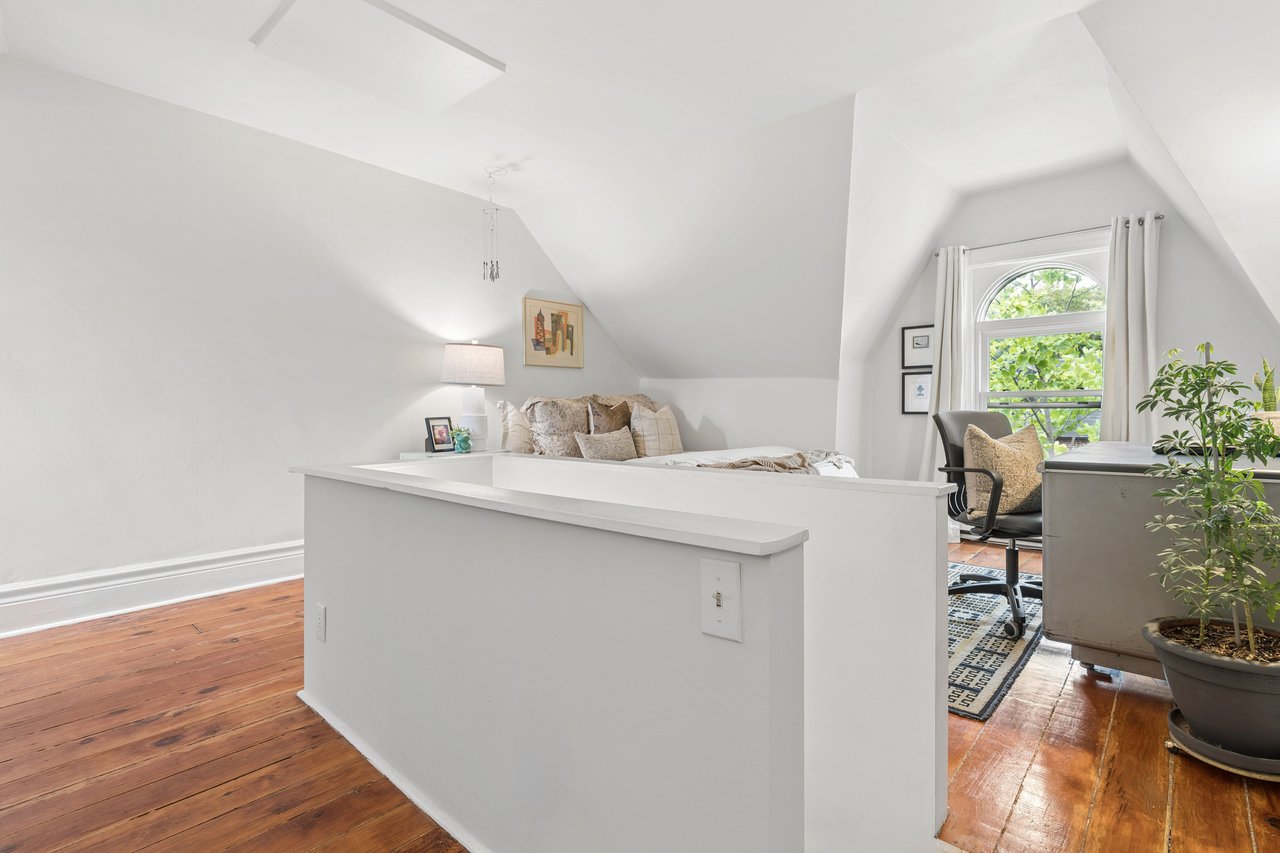 62 Pearson Avenue