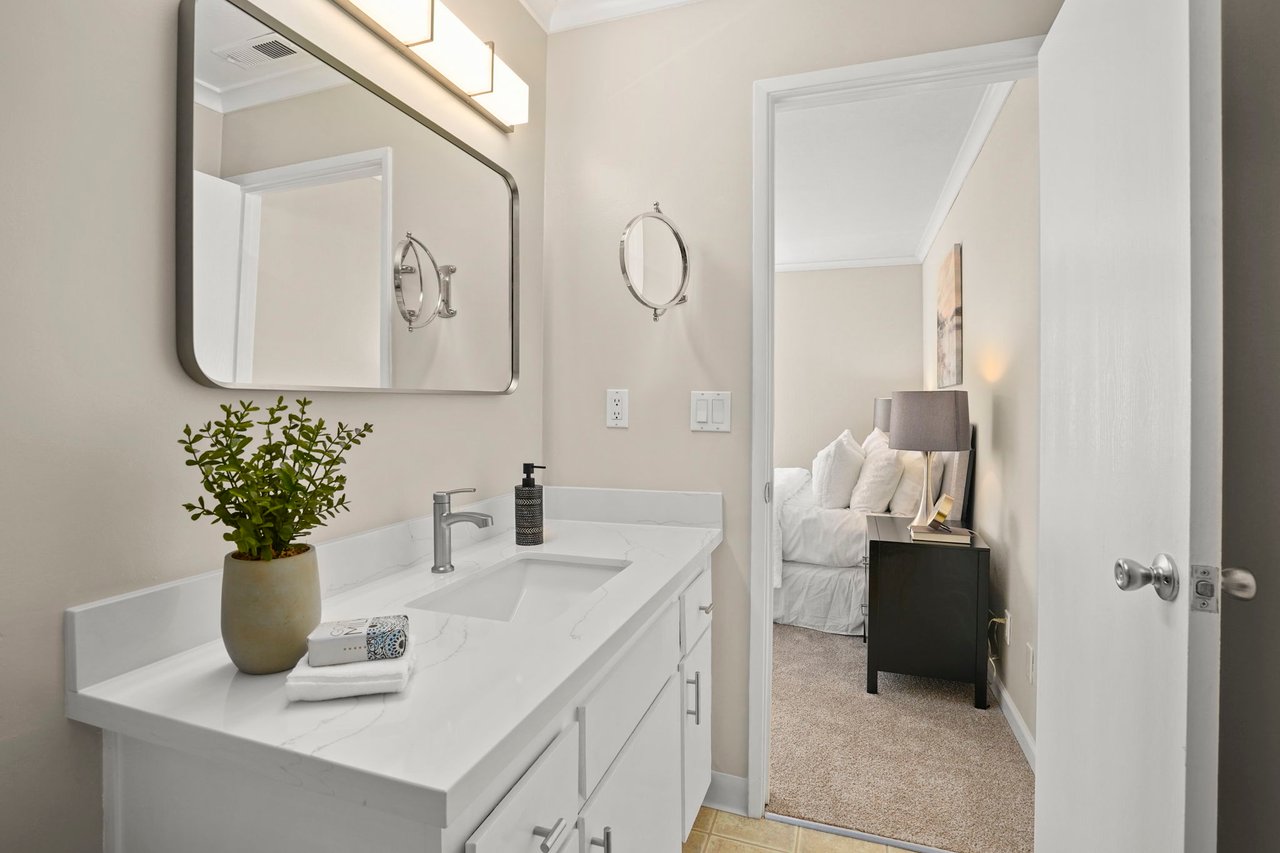 642 Fig Tree Ln, Martinez