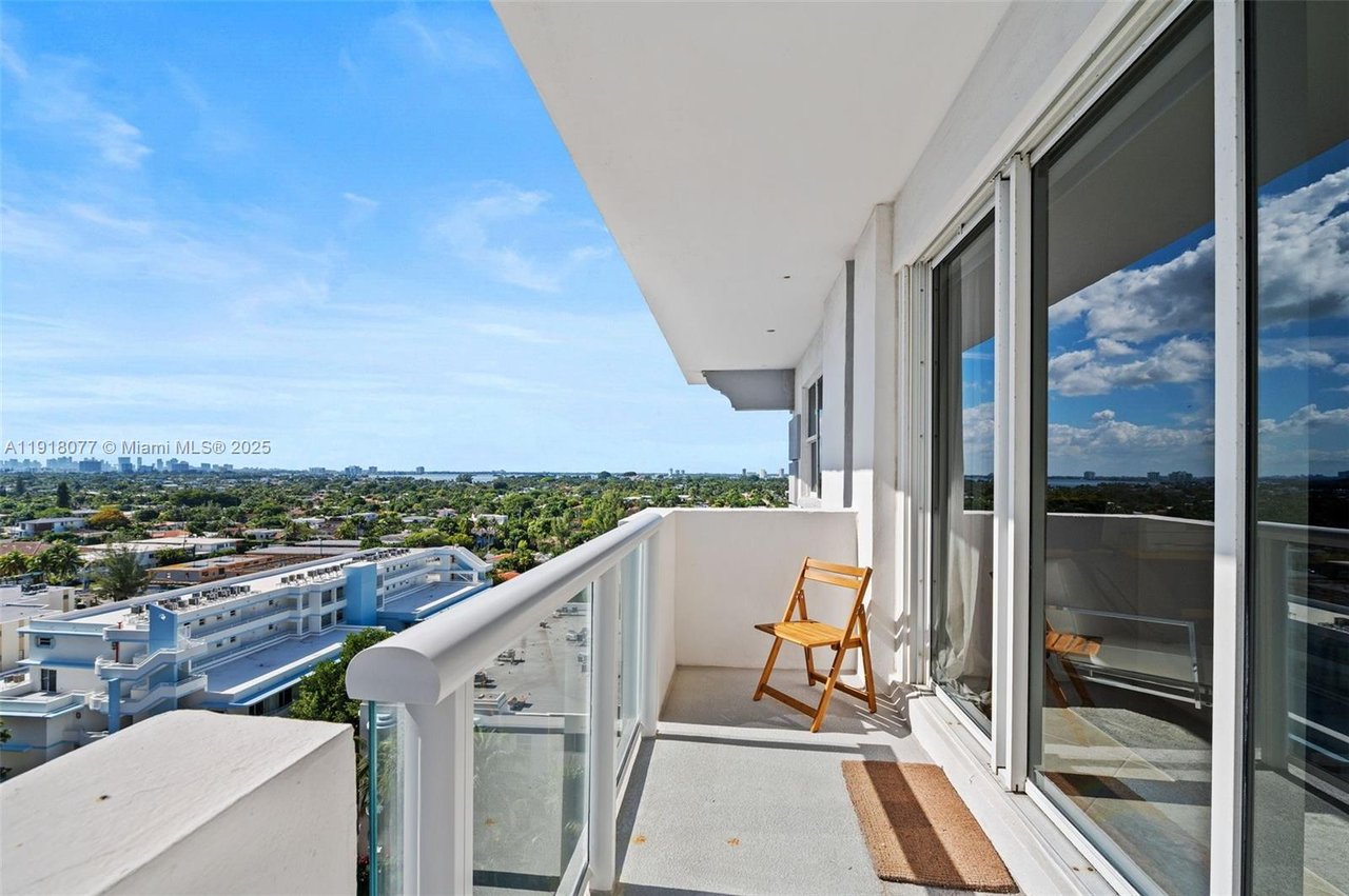 Carlisle On The Ocean Condo, Unit PH14