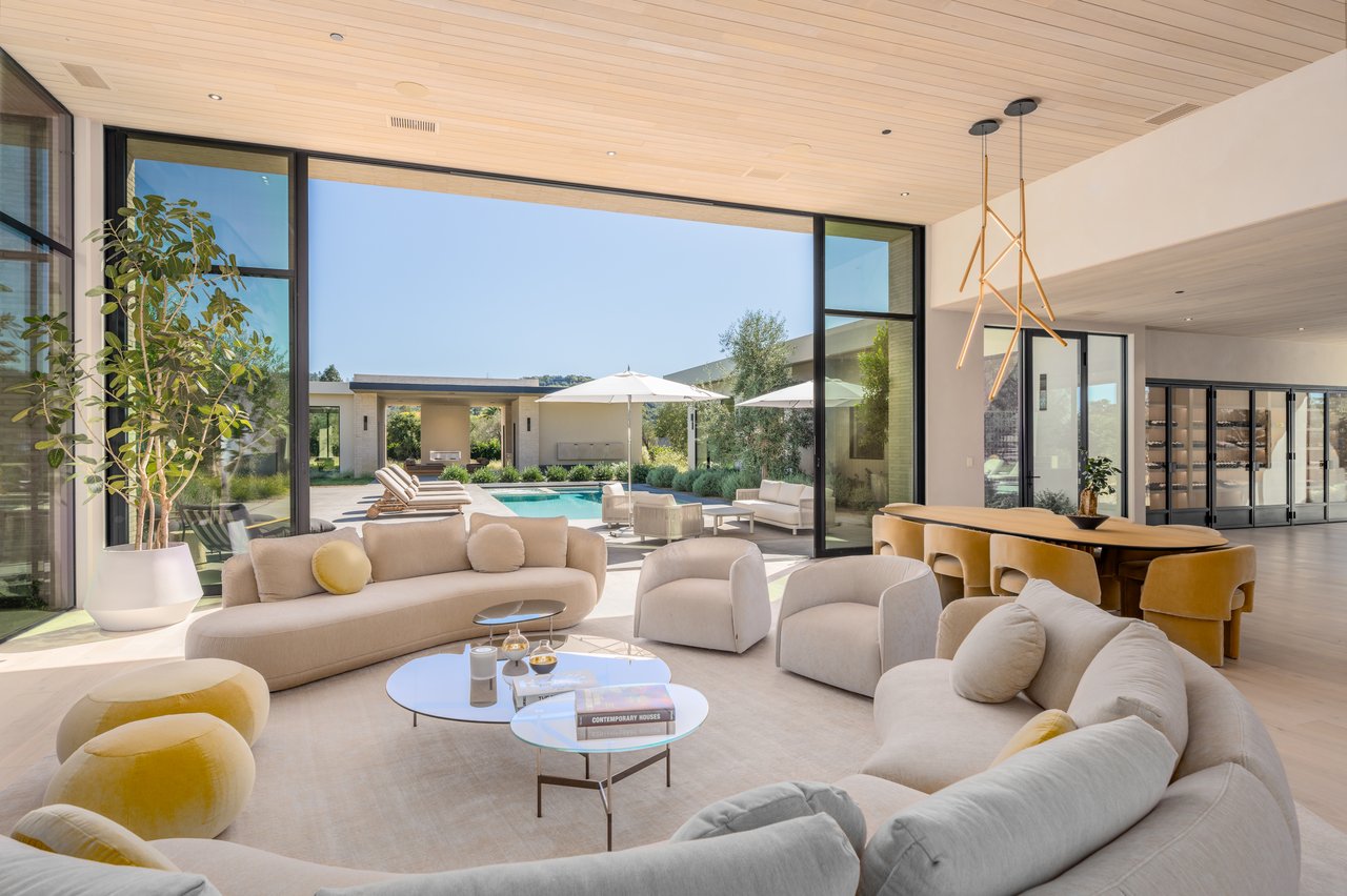 1608 Ridge Valley Road