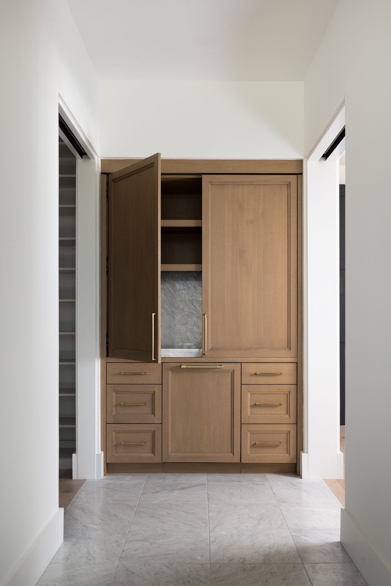 6512 E HUMMINGBIRD LN