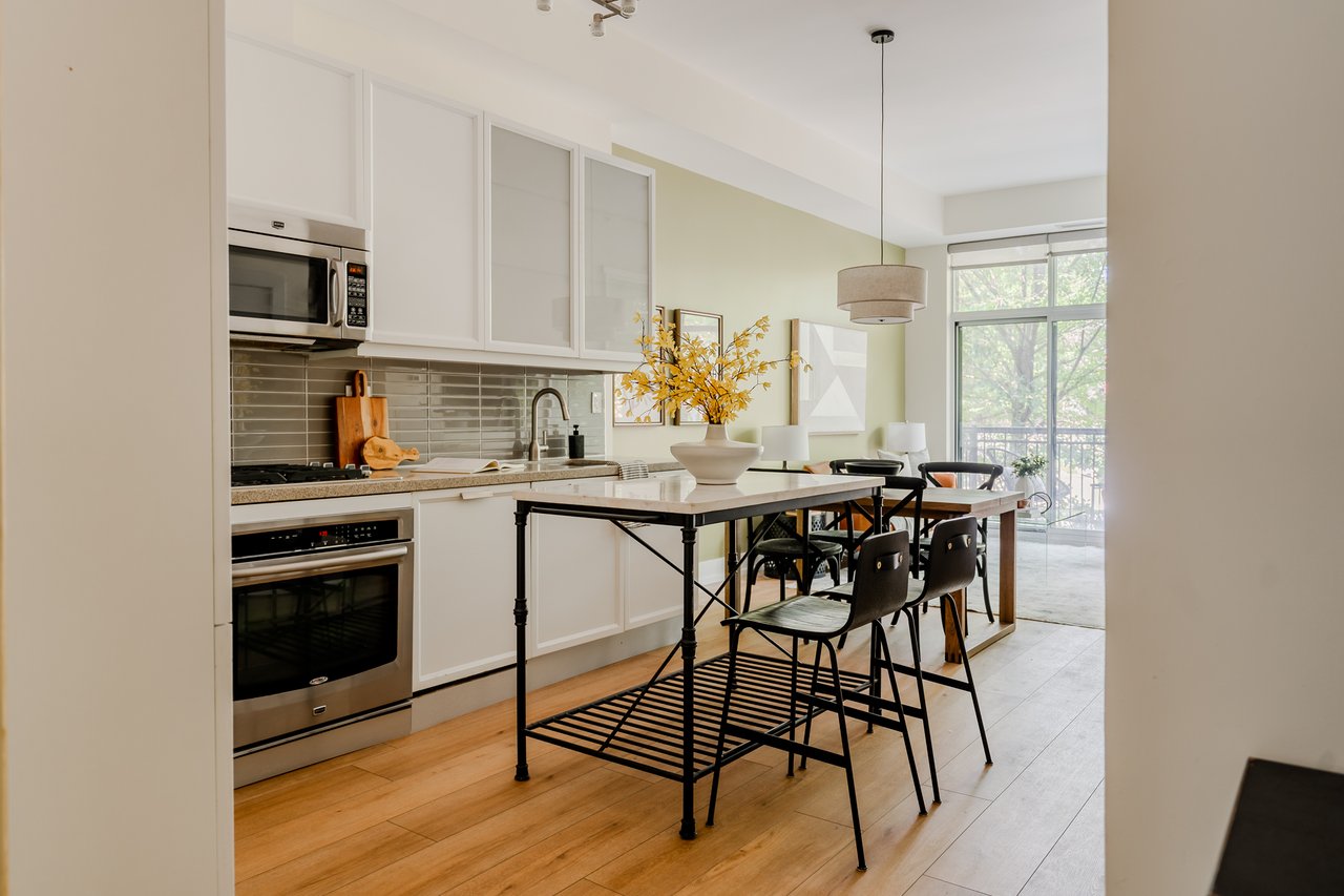 215-66 Kippendavie Ave