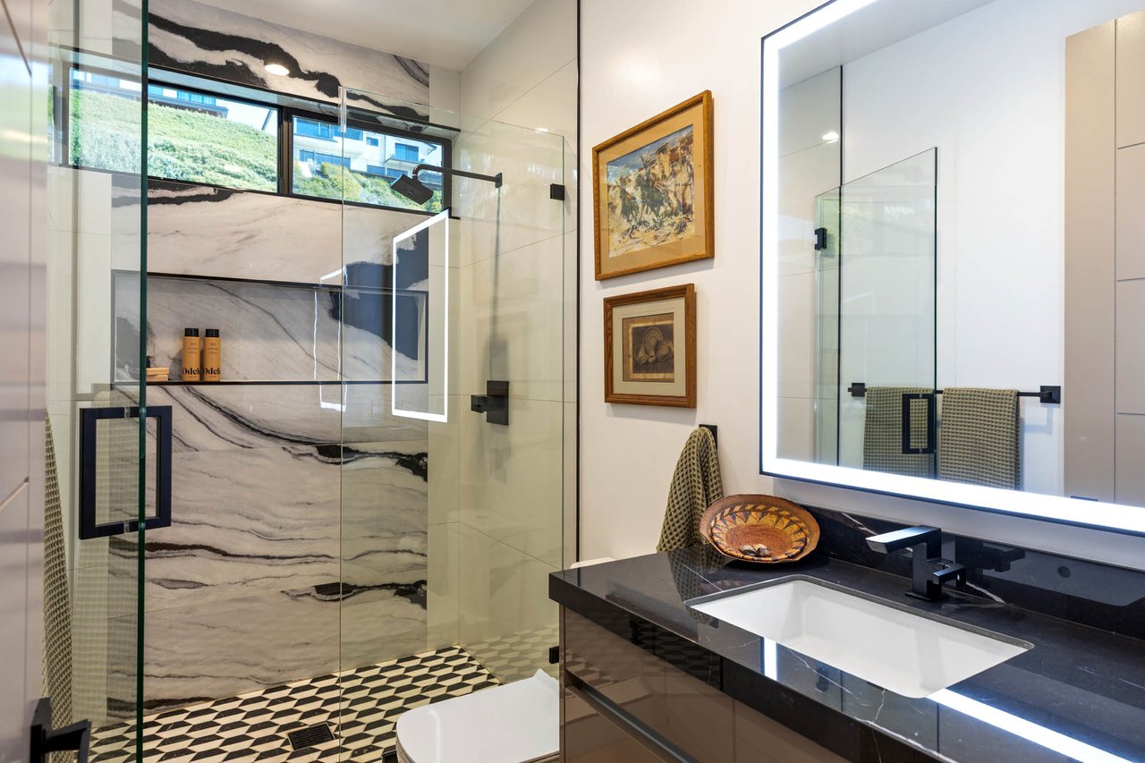 606 E Avenida San Juan