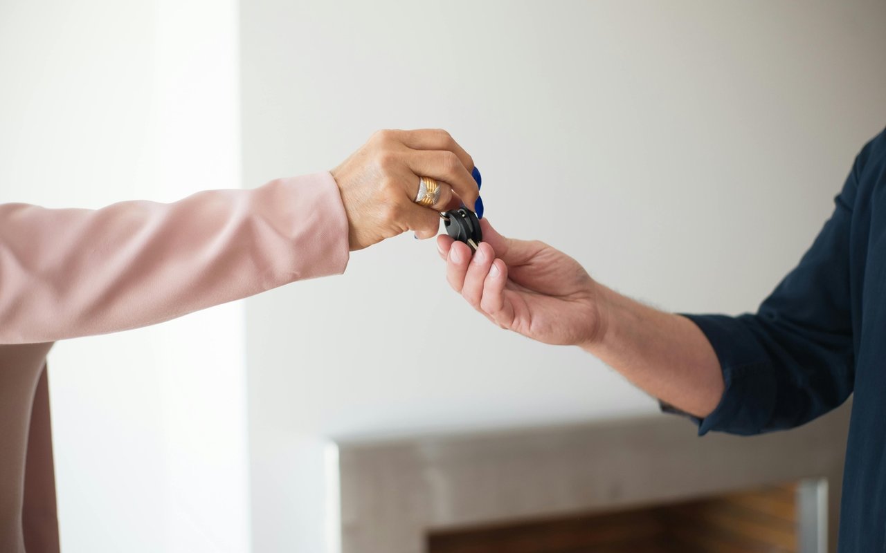 What Sellers Can Do to Speed Up the Closing Process