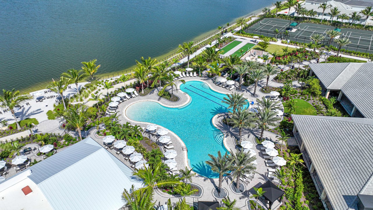 Esplanade Lake Club