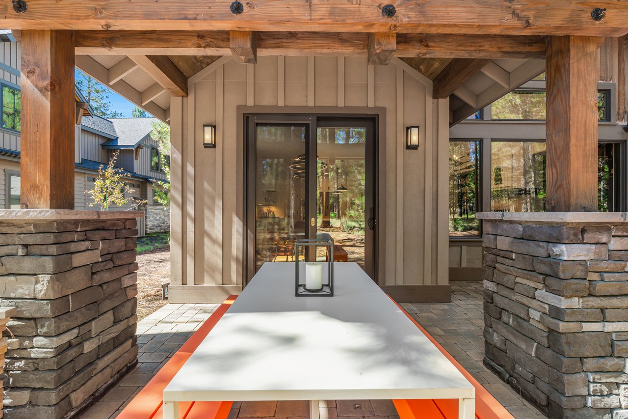 56278 Sable Rock Loop
