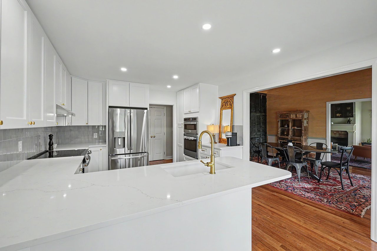3 Sky Sail Circle Savannah, GA 31411