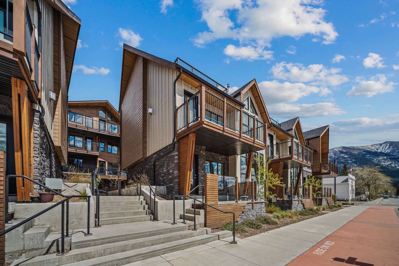 810 7th Street Unit: 110