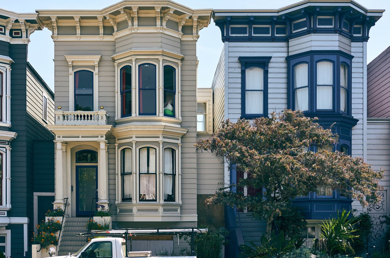 San Francisco Victorian homes representing inherited real estate and step up in basis