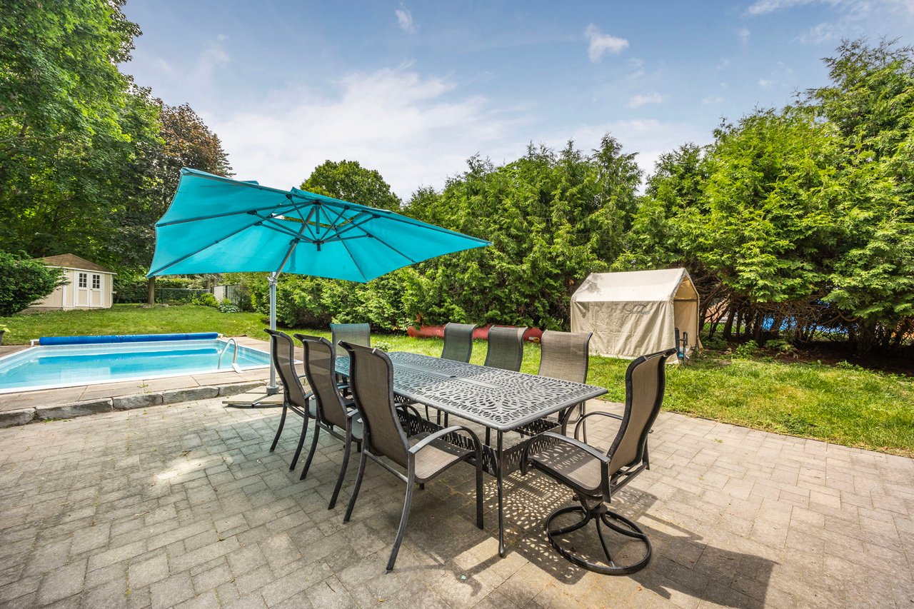 210 Richard Avenue, Newmarket