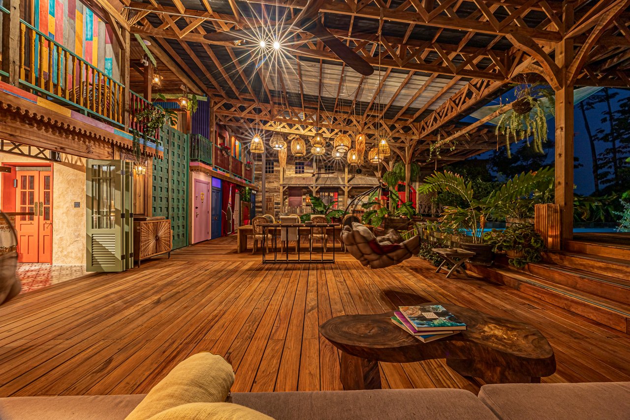 2.56 ACRES – 3 Bedroom Artistic Architectural Masterpiece, Recording Studio, Ocean View, Pool, 1 Bedroom Guest House!!!