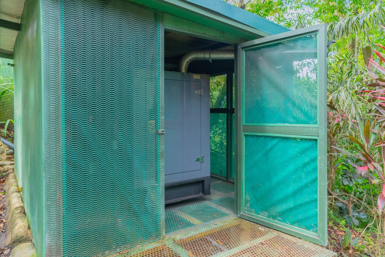 6.45 ACRES – 3 Bedroom Luxury Ocean View Home Surrounded By Vibrant Rainforest And Wildlife!!!