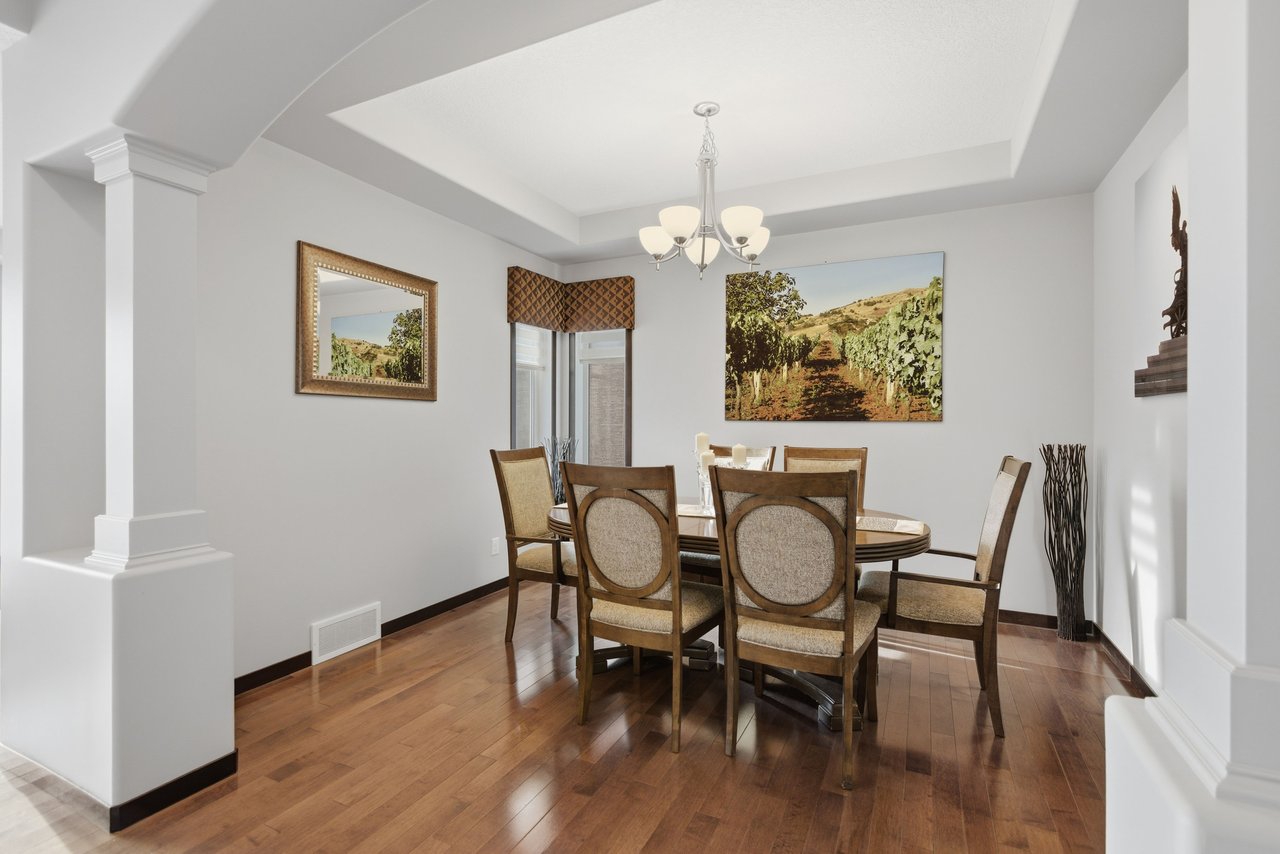 71 Panatella View NW