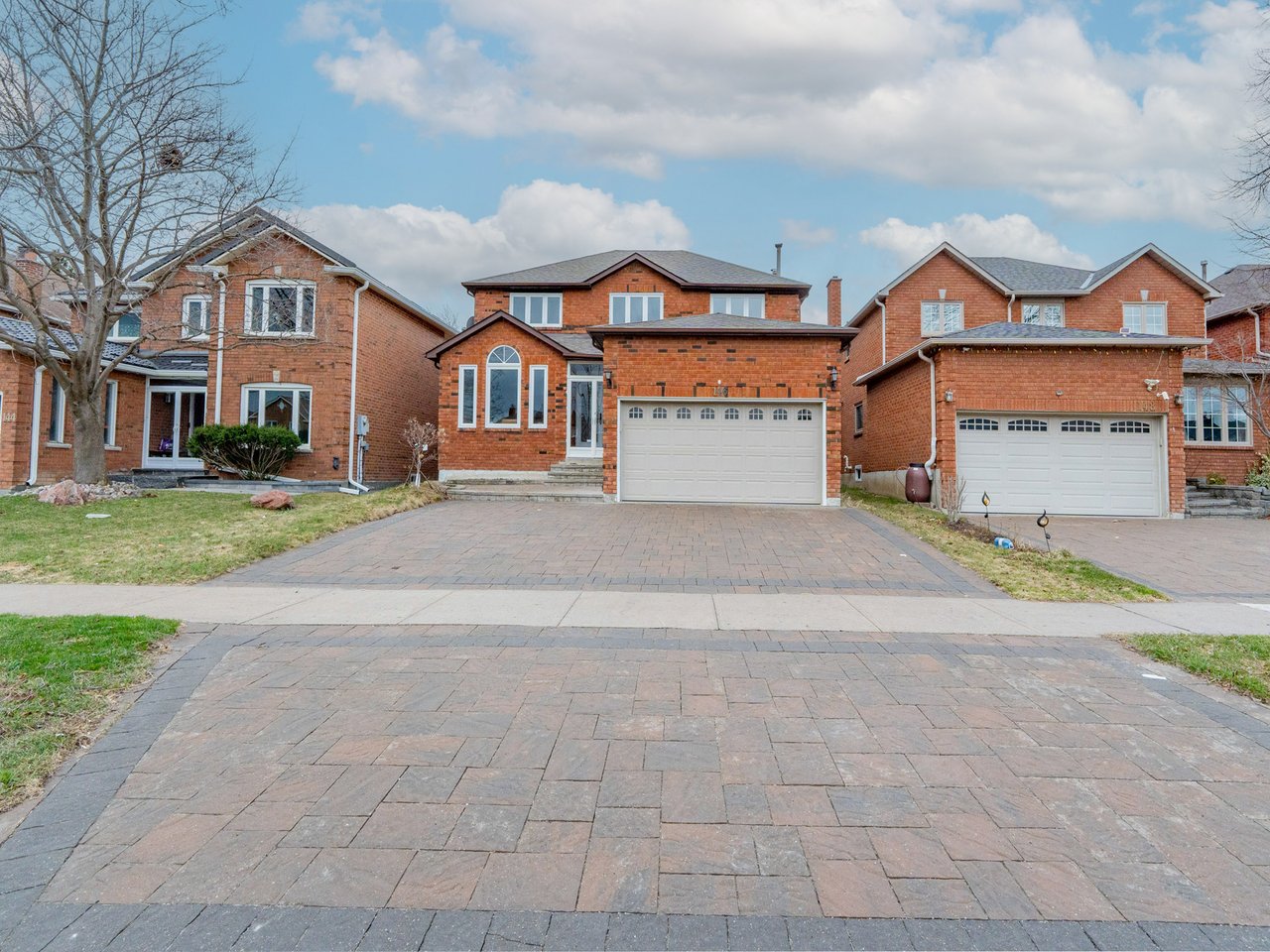 146 Valleymede Dr