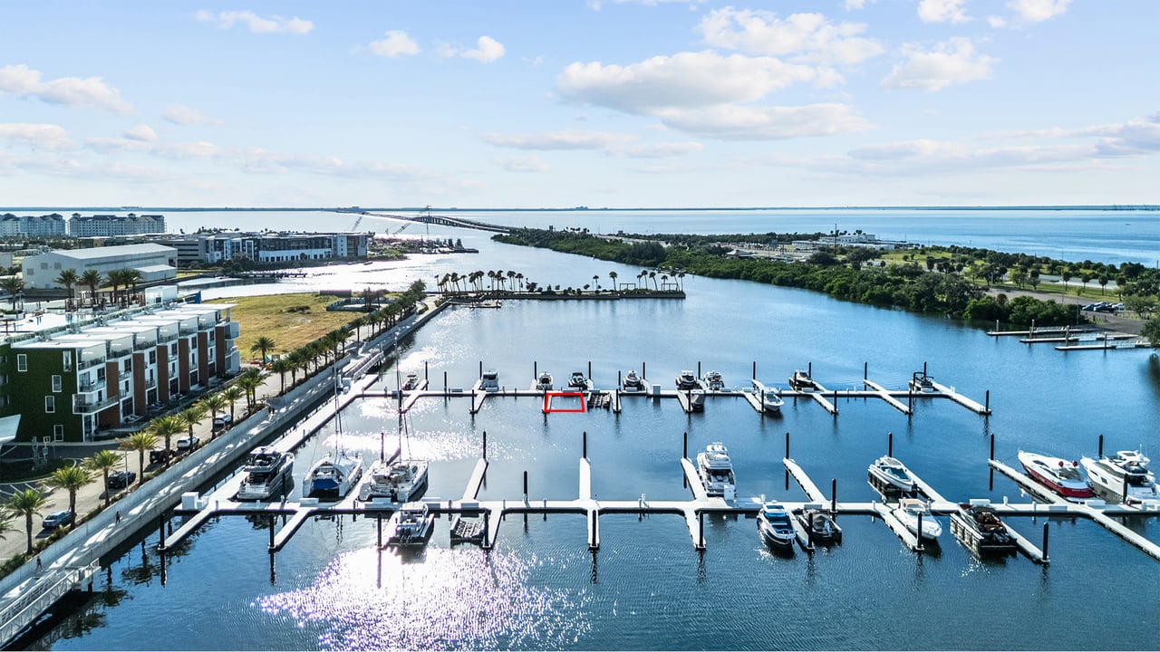 5120 MARINA WAY BOAT SLIP #D-E-07