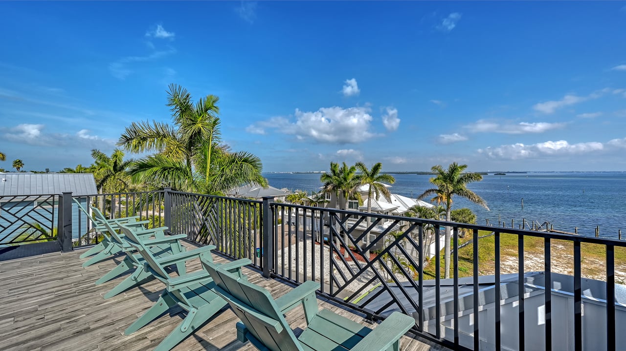 2206 Avenue A, Bradenton Beach, Florida