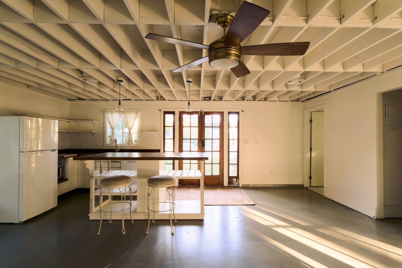 The Perry Farmhouse in Van Nuys, A Rare Rustic Compound