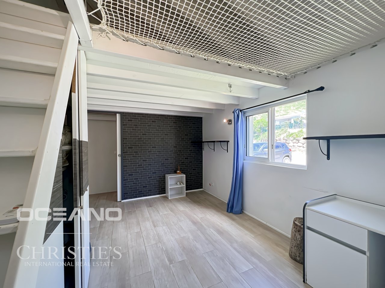 3 BEDROOMS - LARGE GARDEN - CUL DE SAC