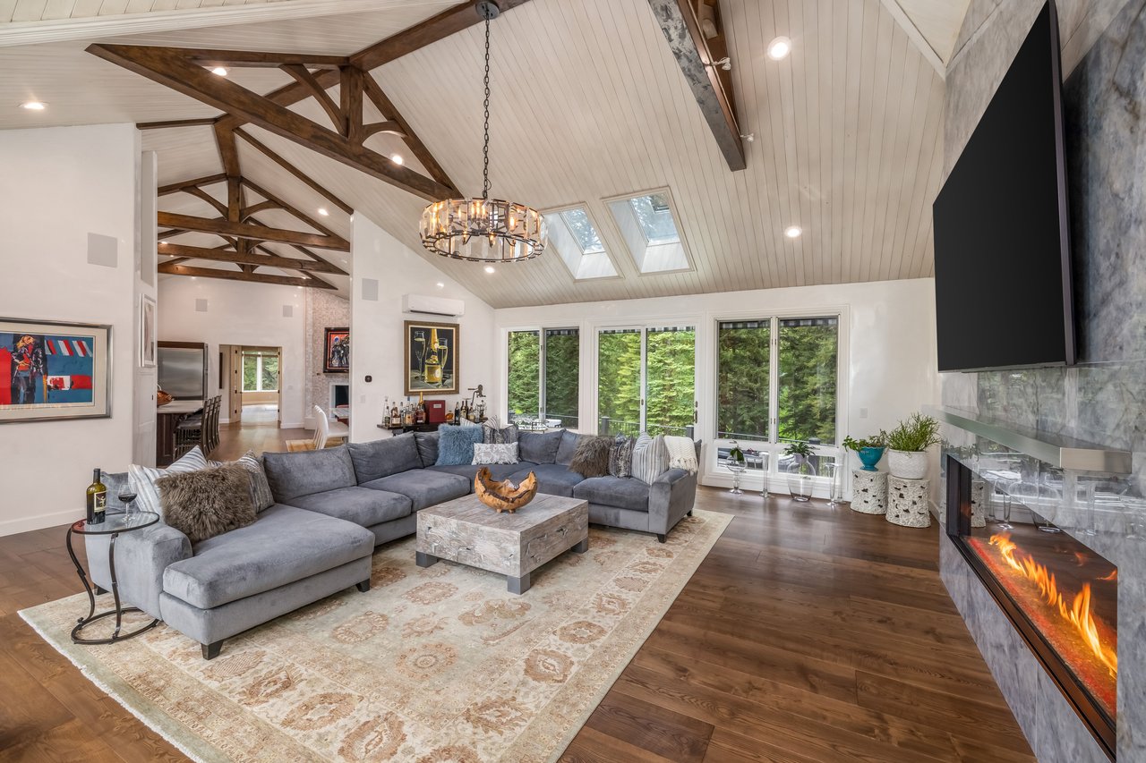 1531 Lake Creek Road