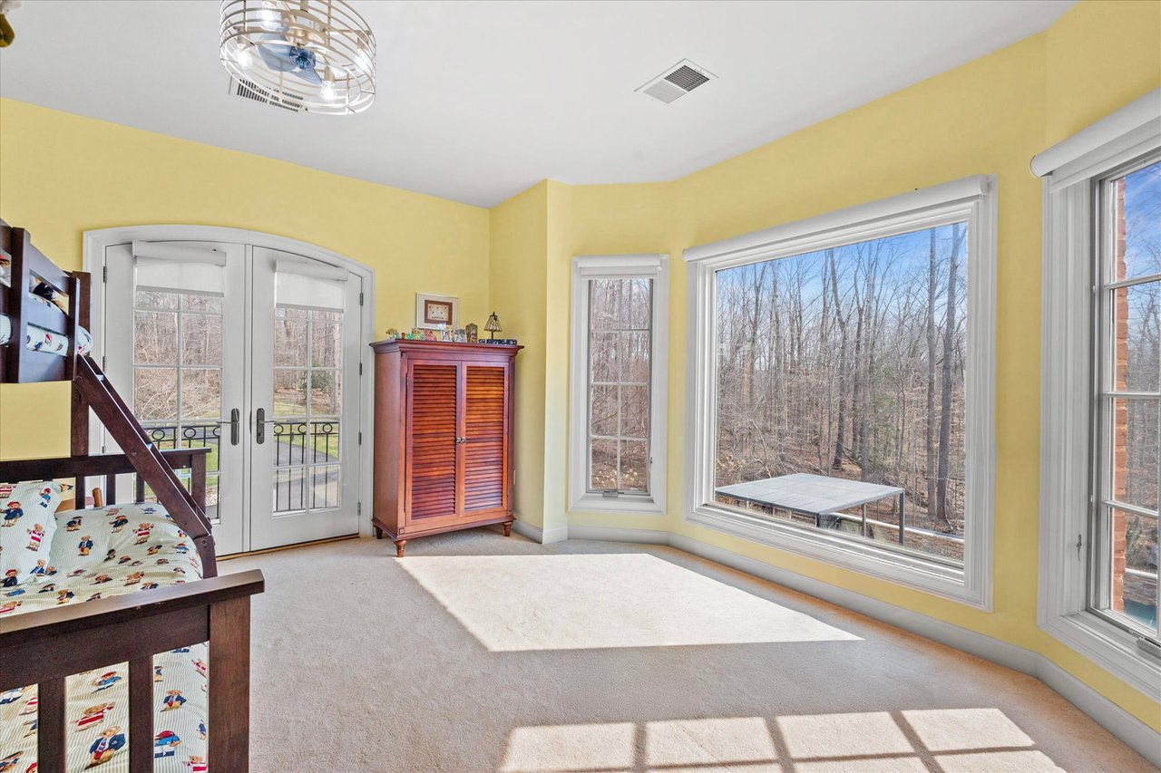 10036 Lake Occoquan Dr