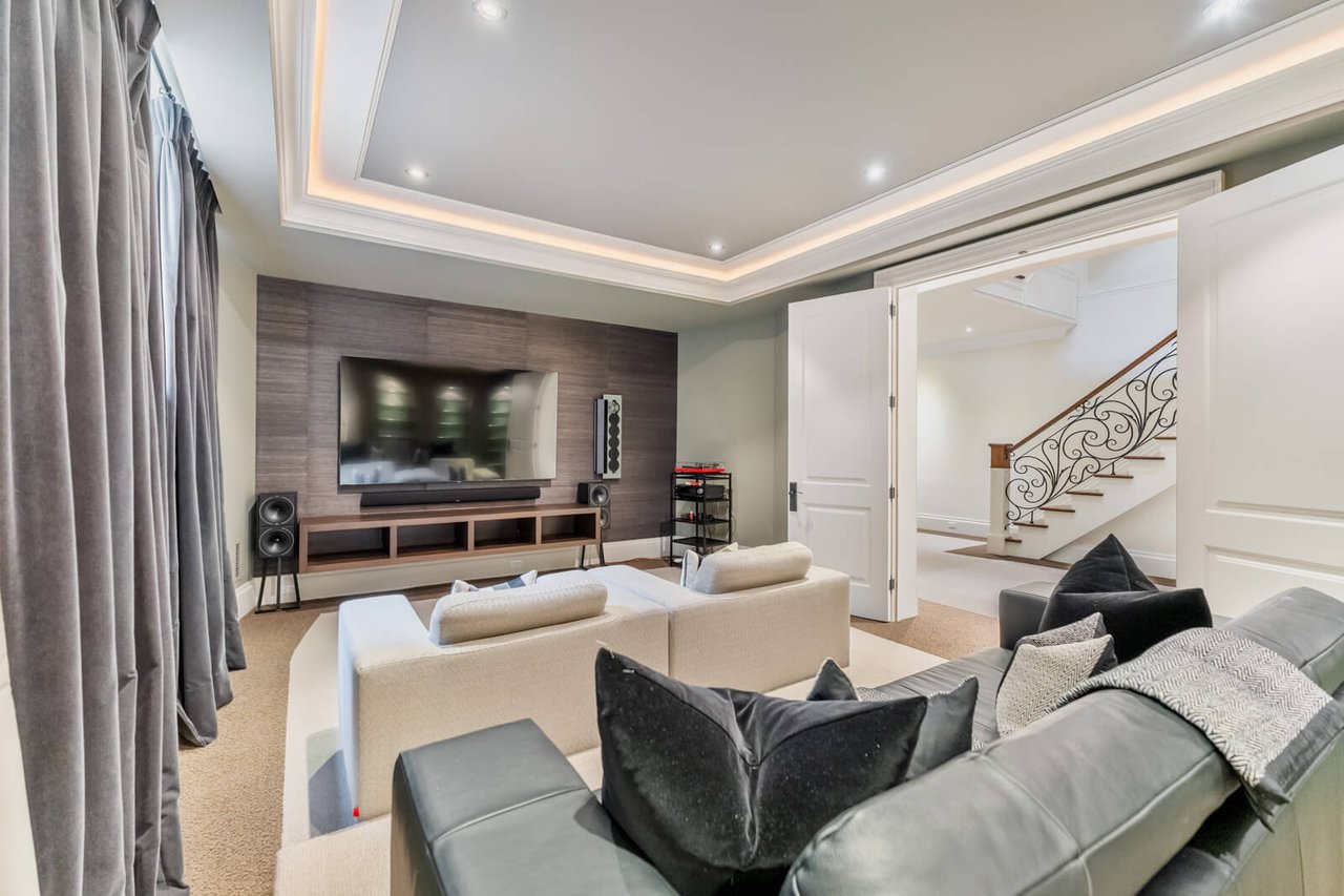 64 Brentwood Rd