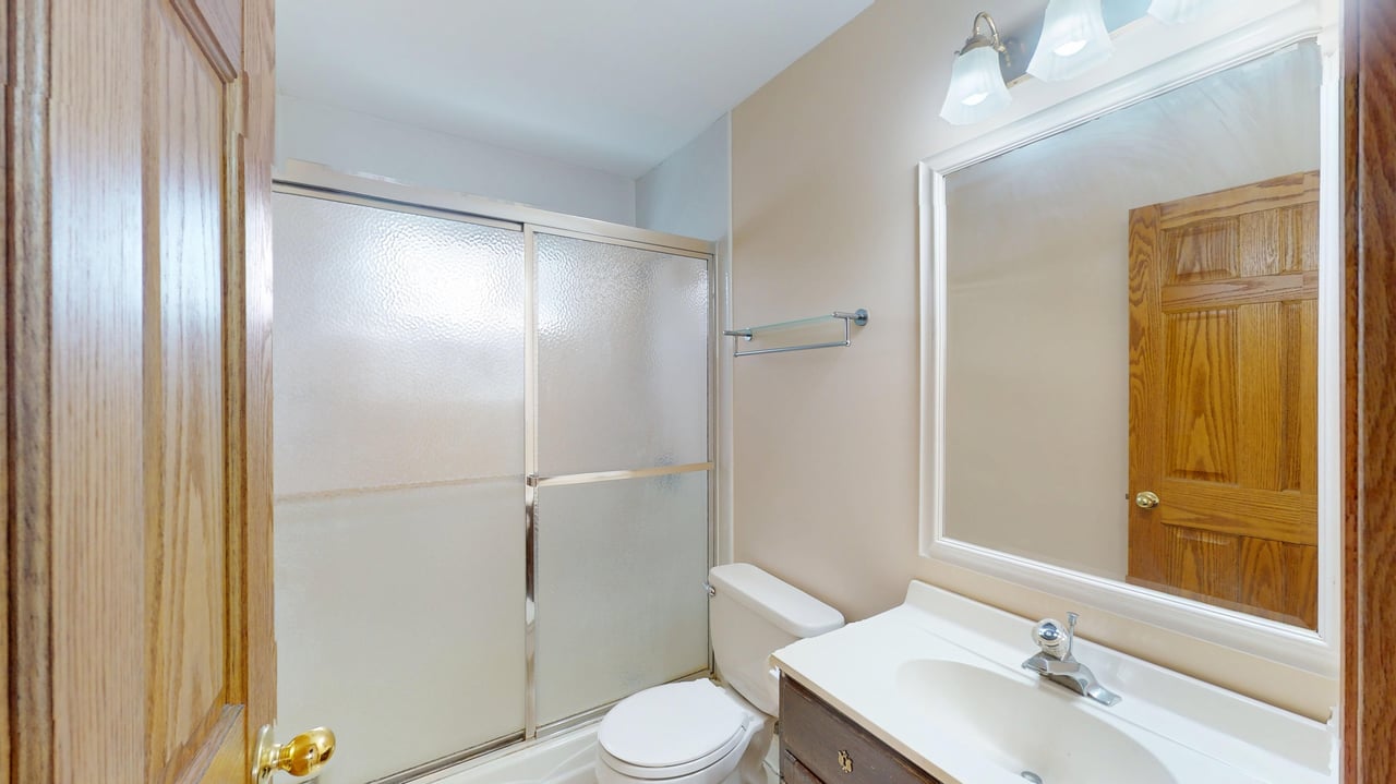 4512 Saratoga Avenue