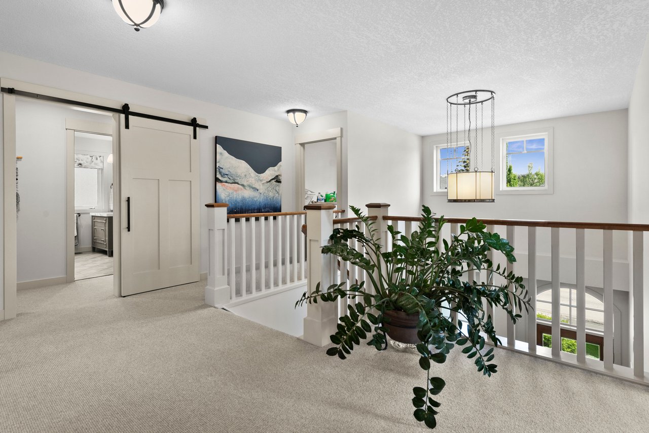 35 Tusslewood Drive NW