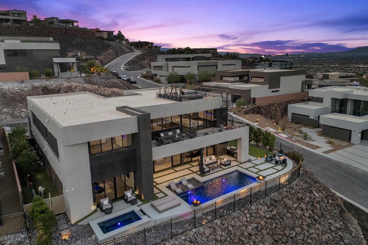 1463 Solitude Ridge Dr