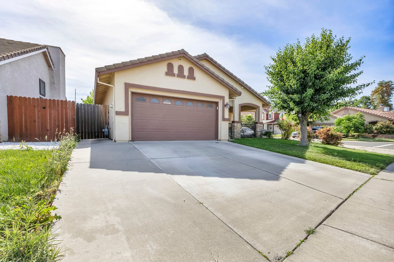 990 Garcia Drive