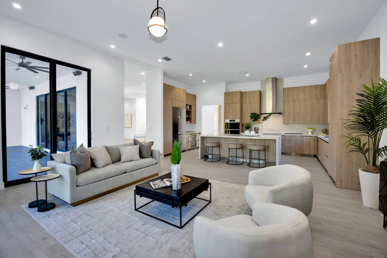 New Construction in Glenvar Heights Under Contract