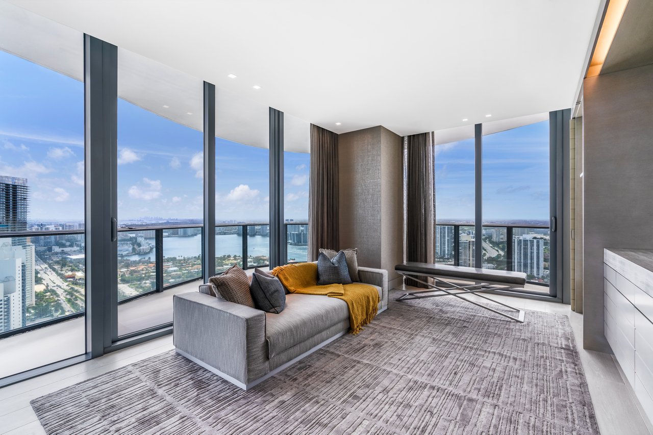 Regalia Penthouse