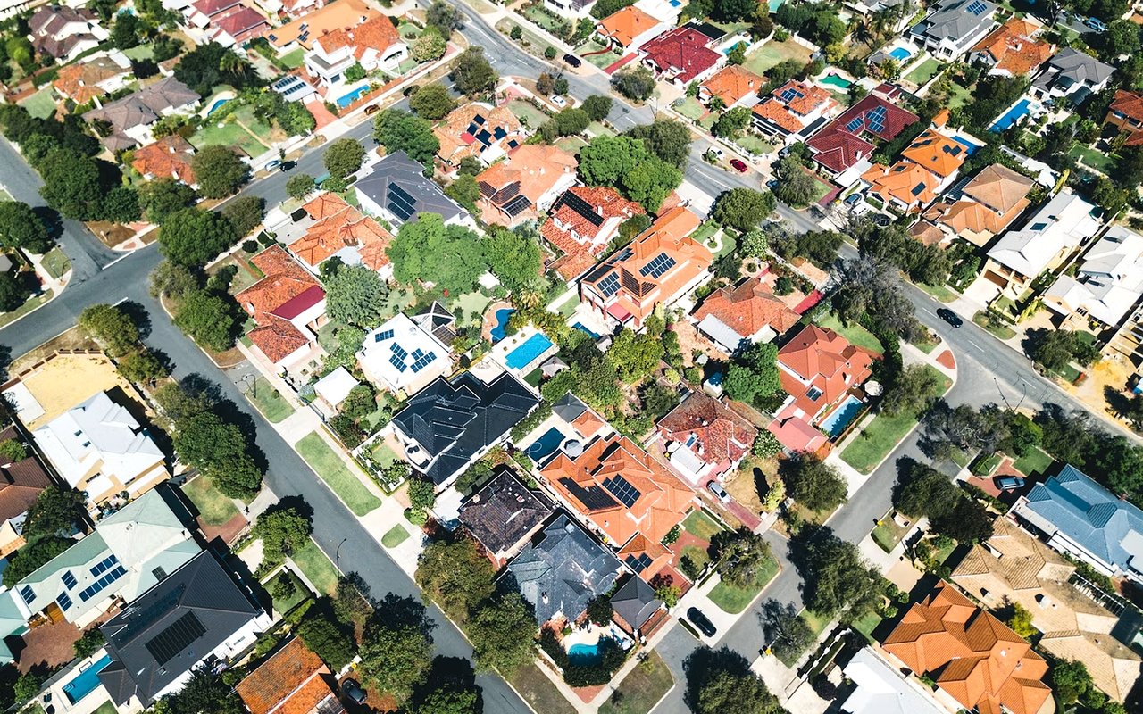 How to Write a Winning Offer in Ann Arbor's Competitive Market