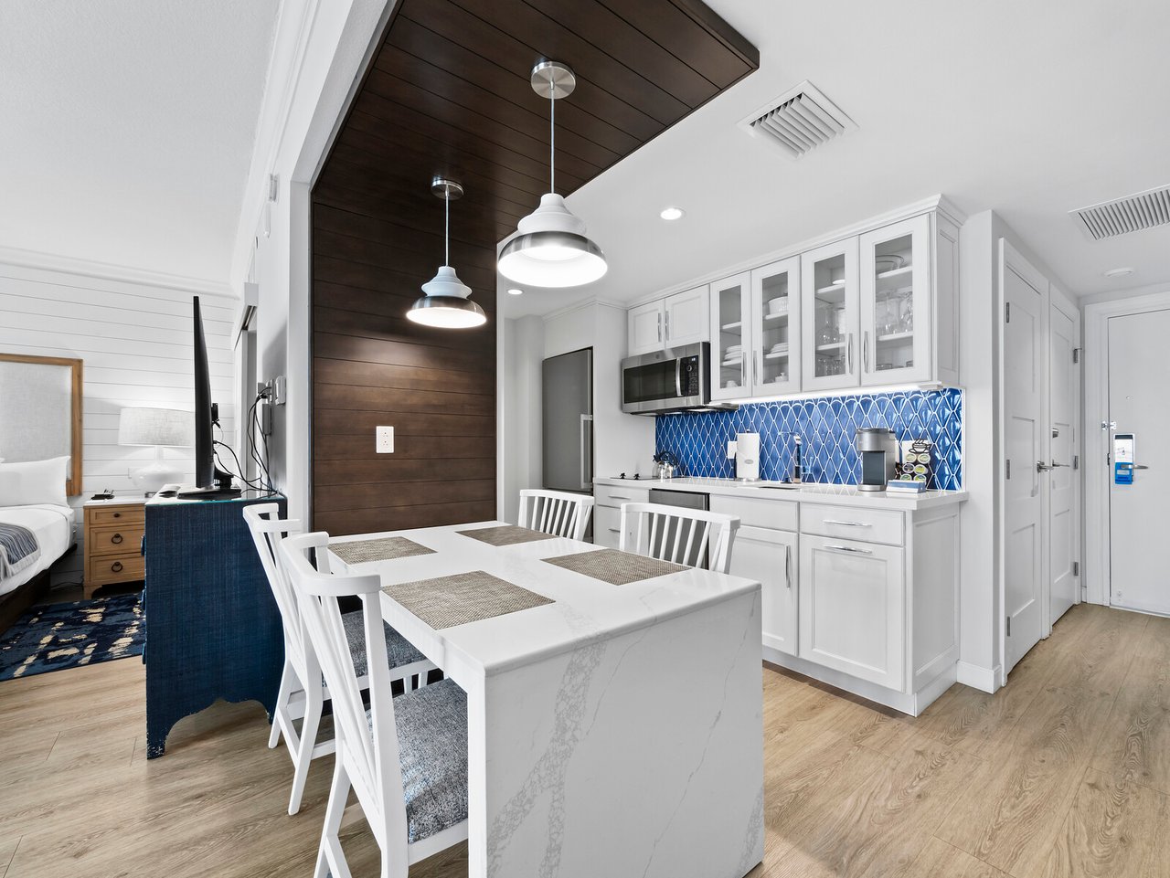 Inn on the Beach - Longboat Key Club