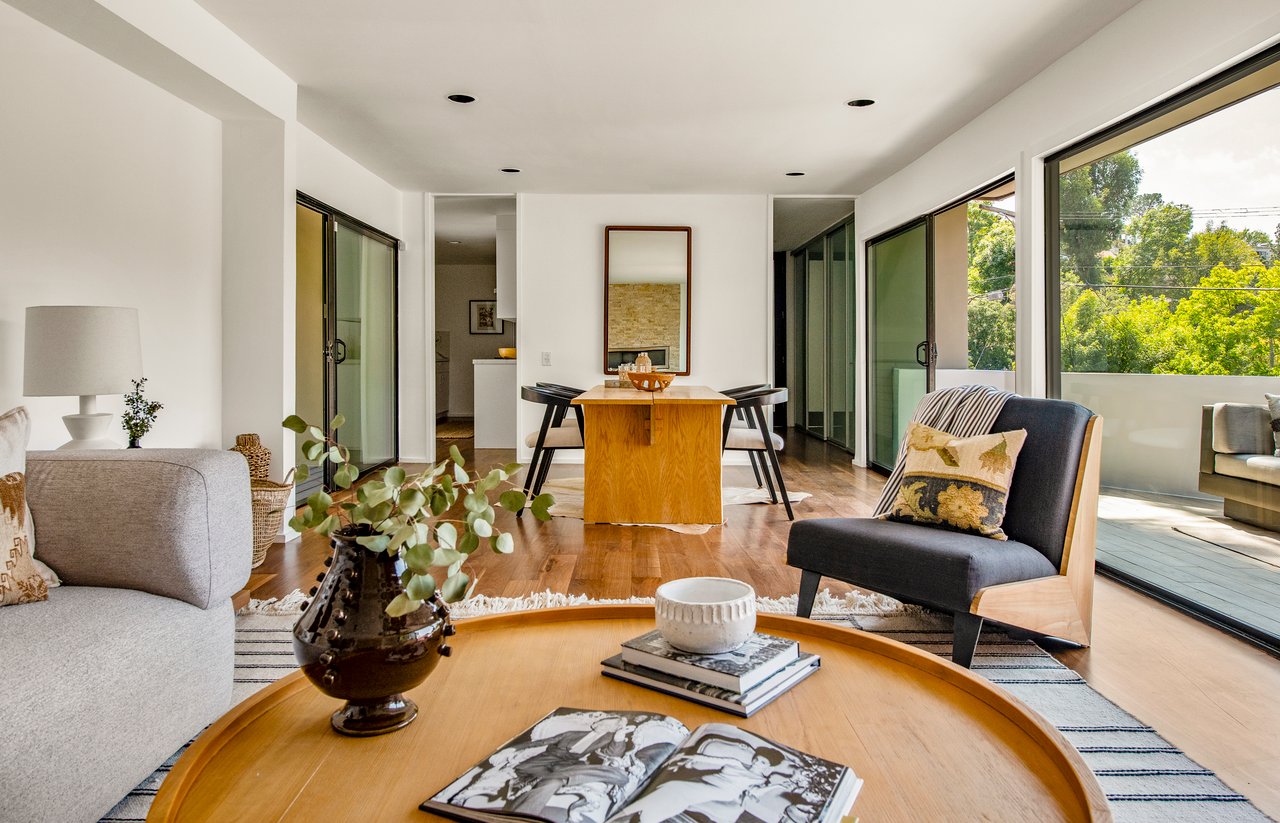 2506 Rinconia Dr, Hollywood Hills