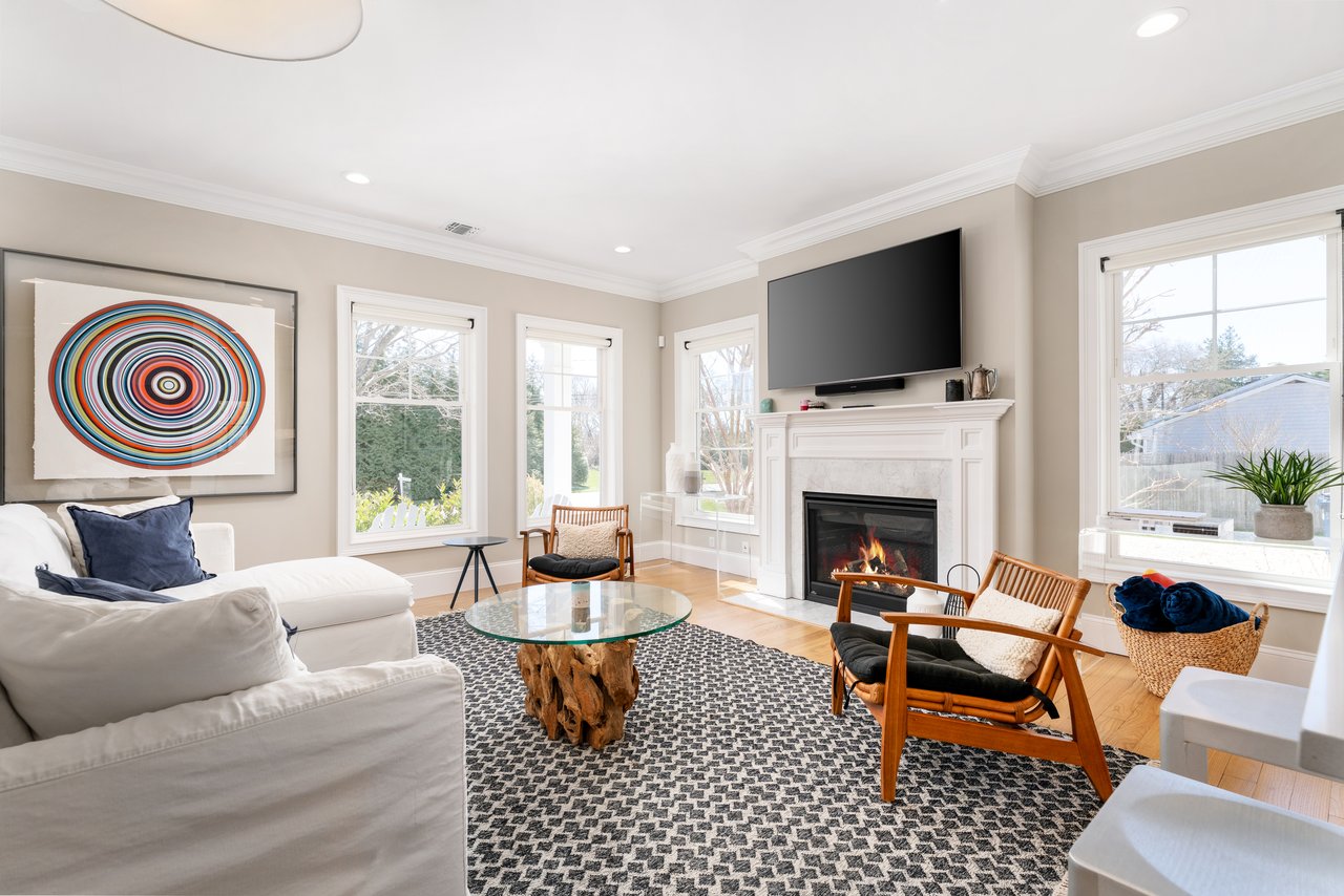 700 Gin Lane, Southold