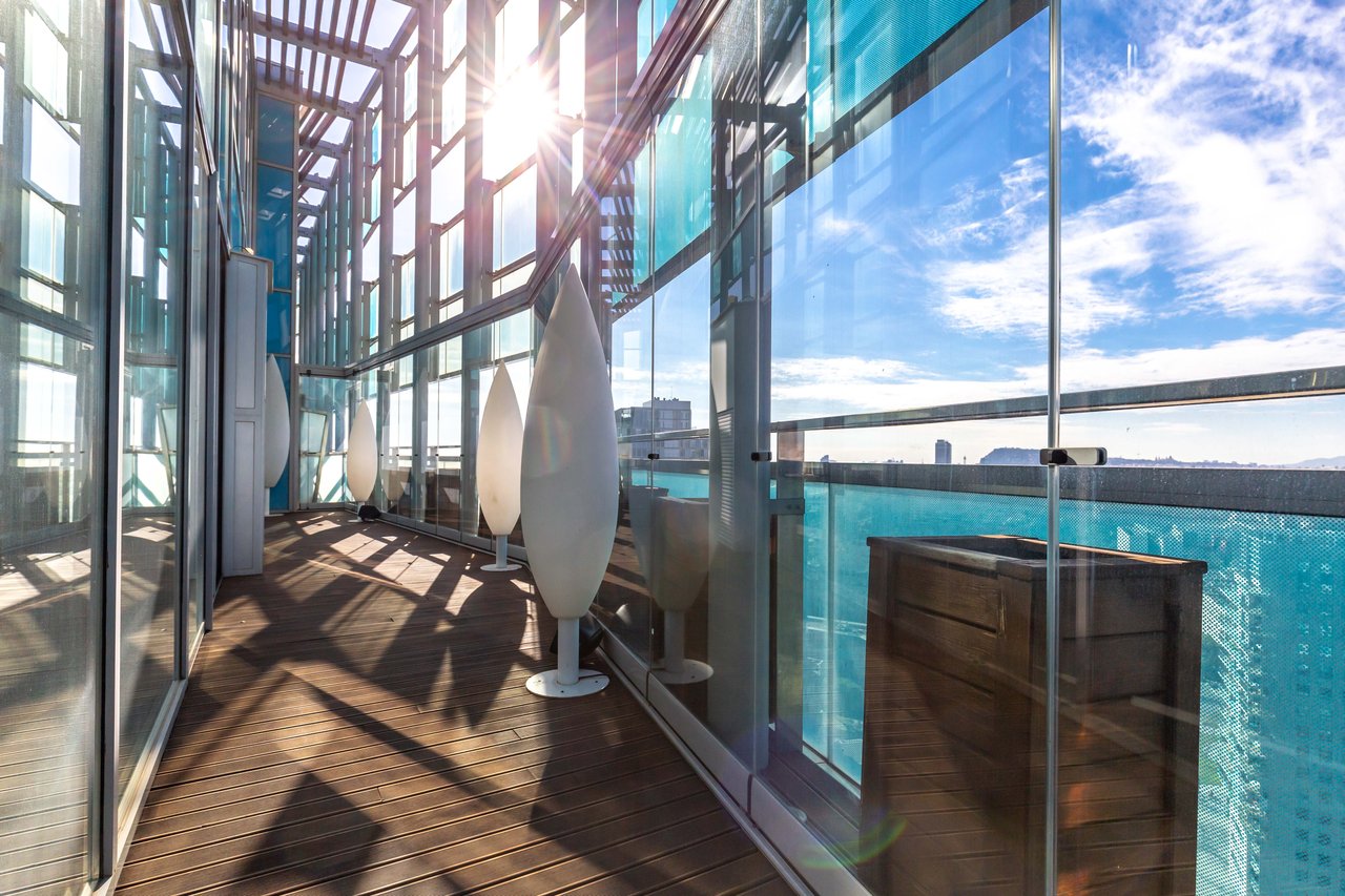 Luxury penthouse in Diagonal Mar, with views and pool 