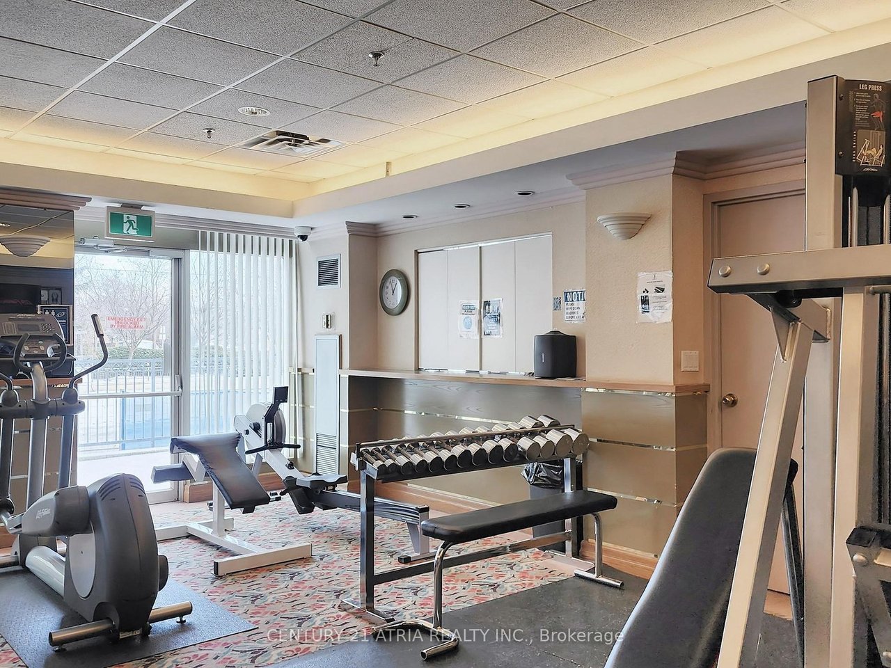 WILLOWDALE PENTHOUSE 