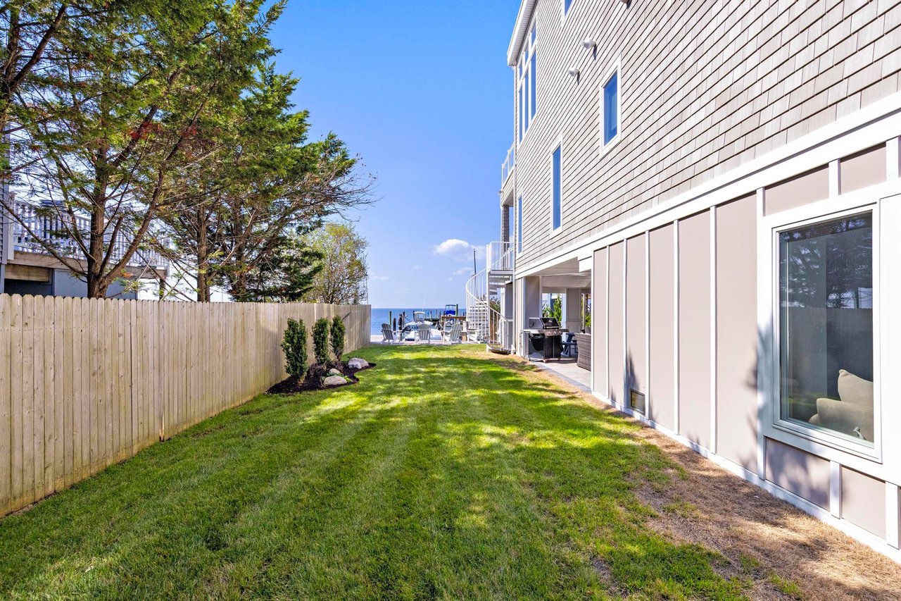 108 W 15th Street