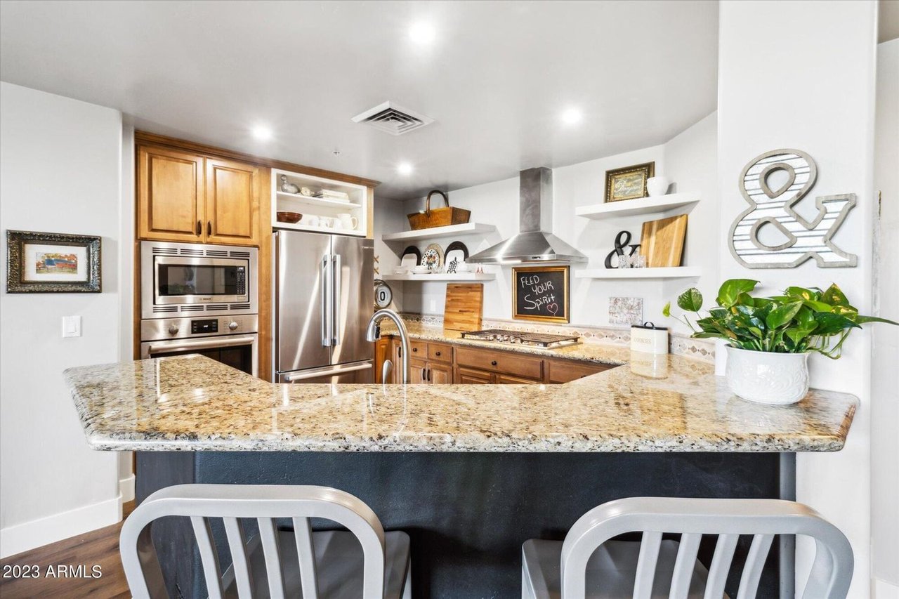 15802 N 71ST Street 215