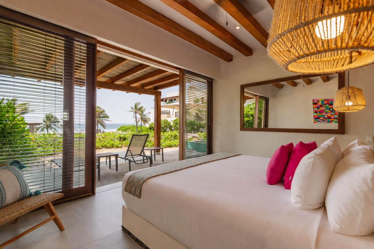 Marea Beachfront Villa C11