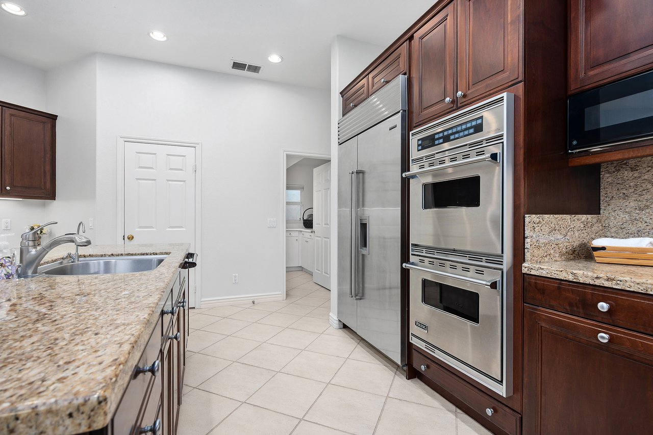 5742 Brittany Forrest Lane
