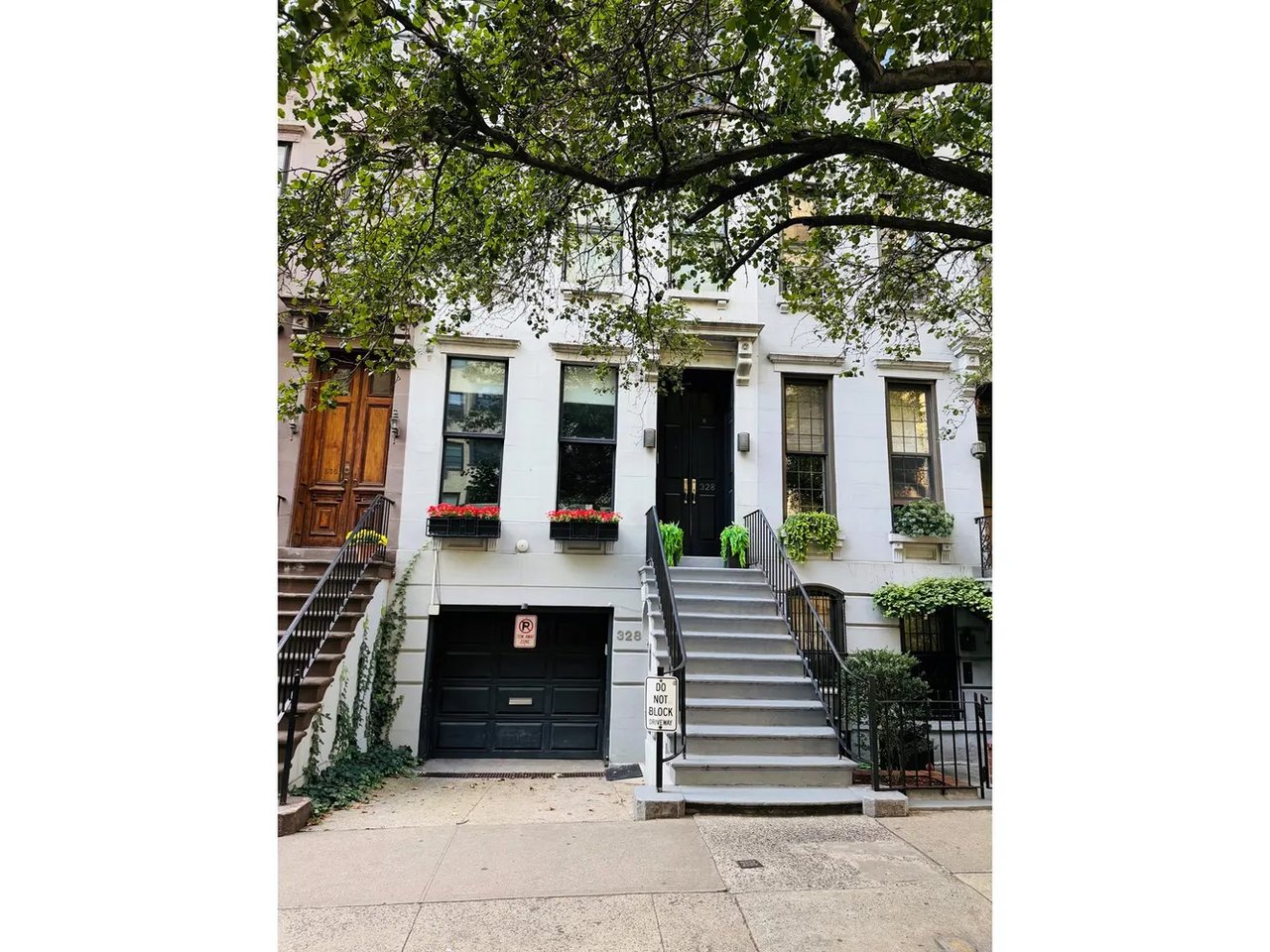 328 E 69th Street