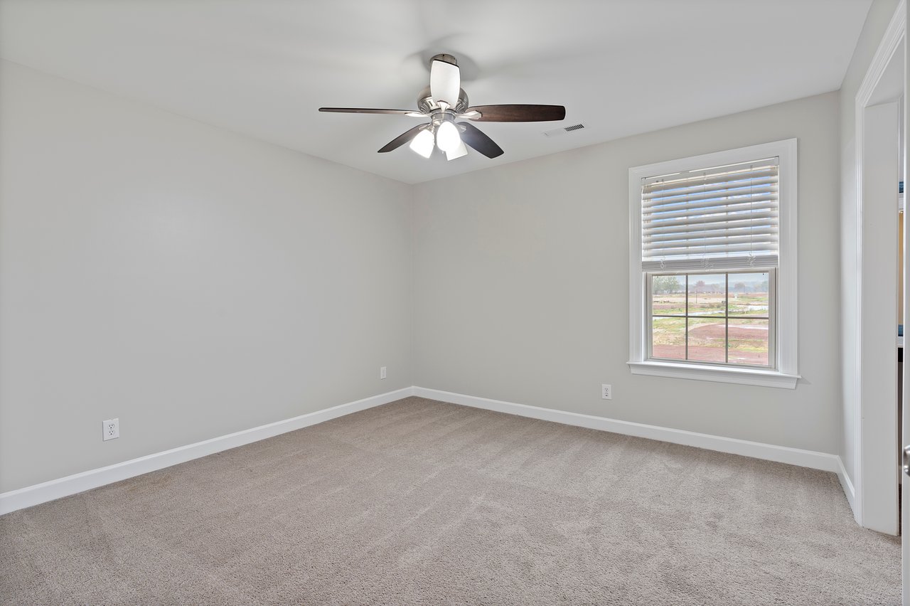 Spacious 5-Bedroom Luxury Retreat