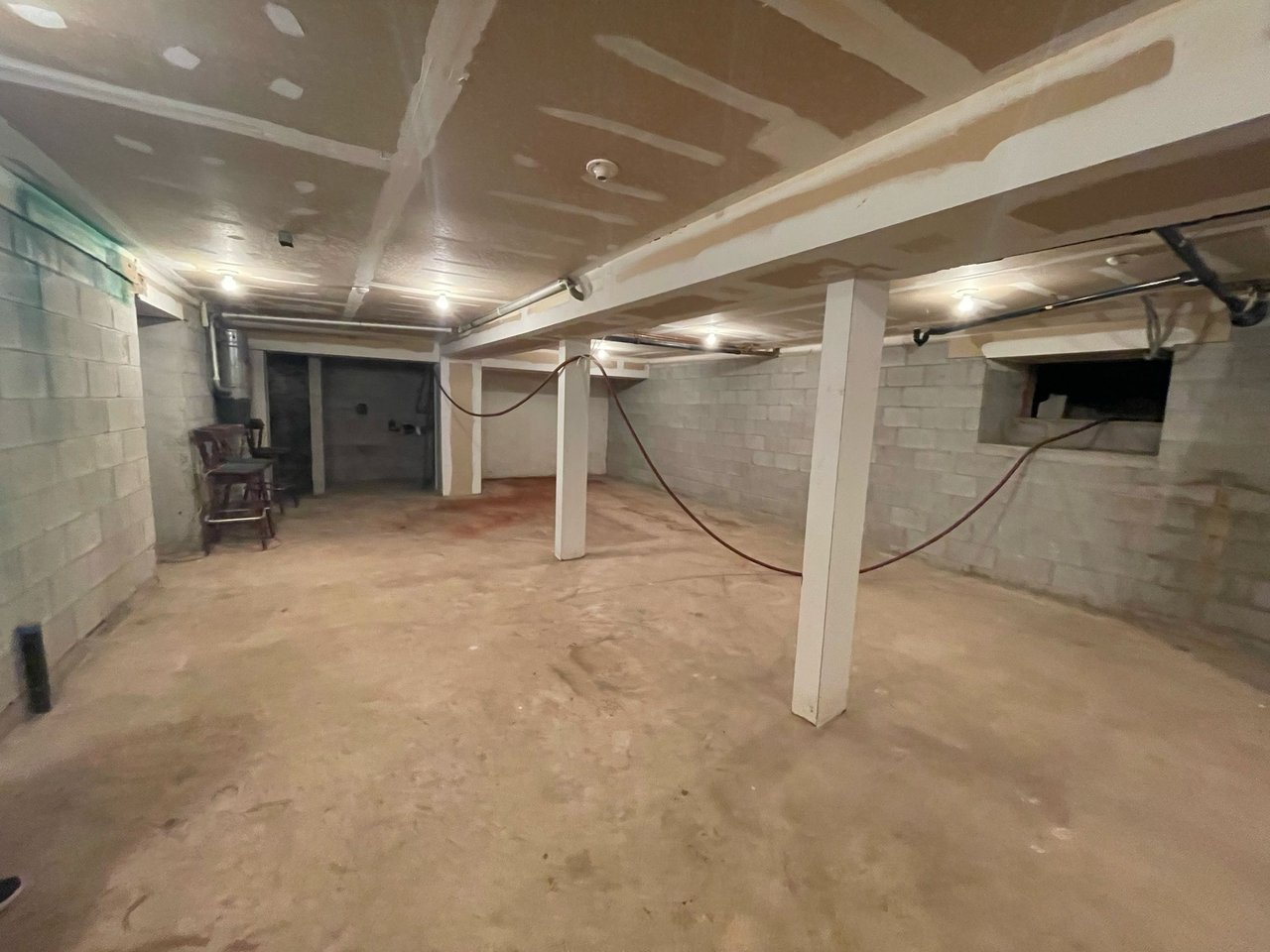 135-137 Queenston Street