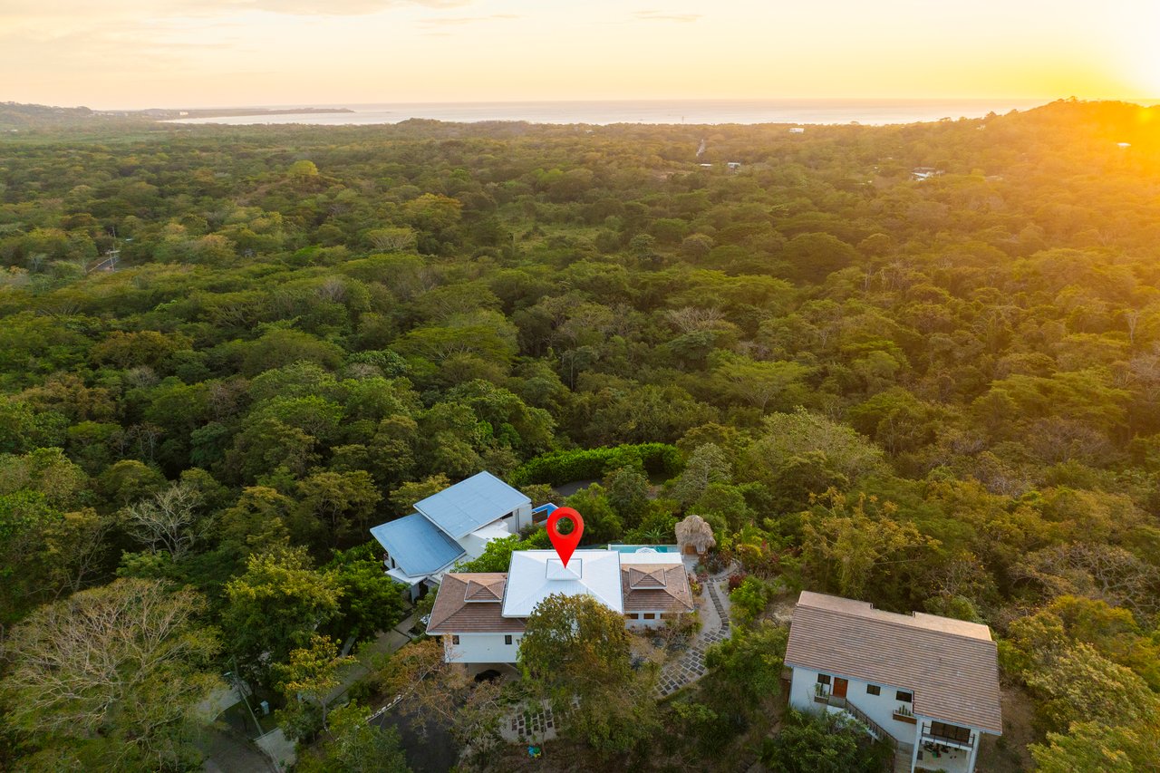 Casa Salinas – 3 beds ocean view home in playa grande