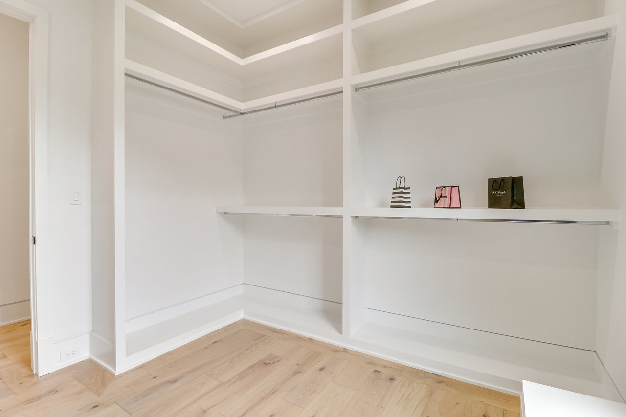 	  	1138 Basil Rd, Mclean, VA 22101